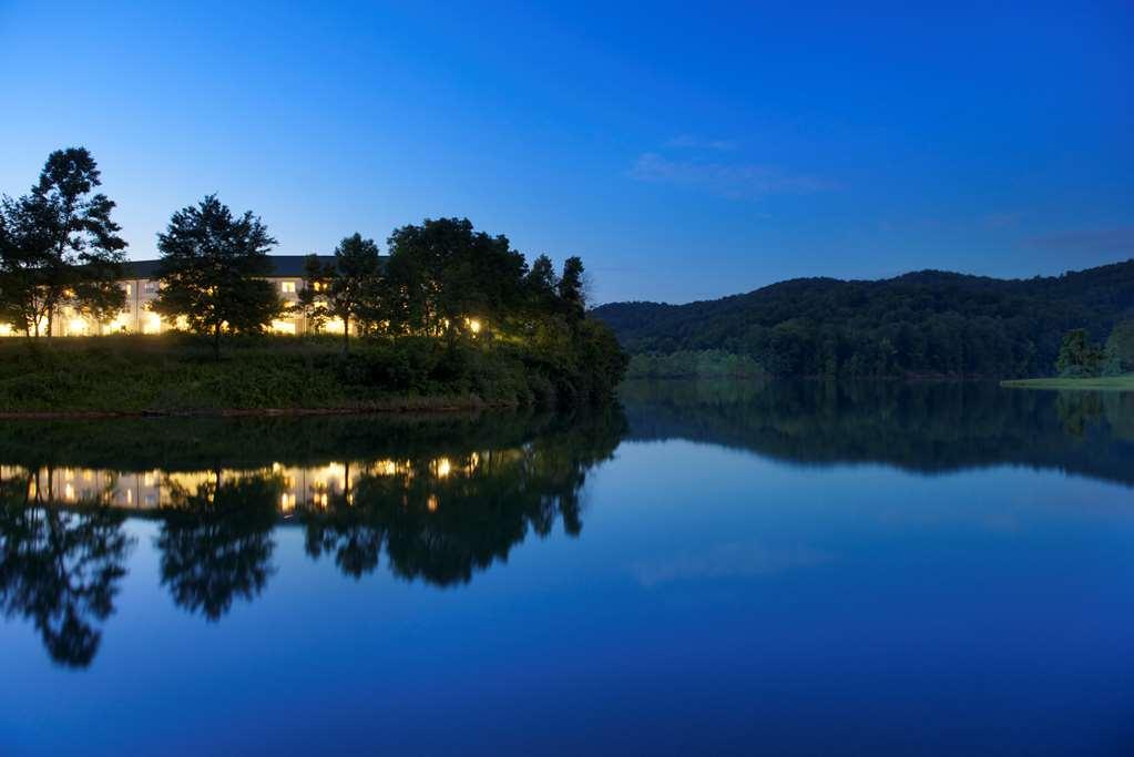 Stonewall Resort Roanoke Екстер'єр фото