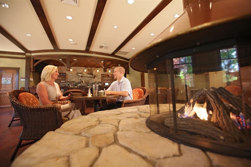 Stonewall Resort Roanoke Ресторан фото