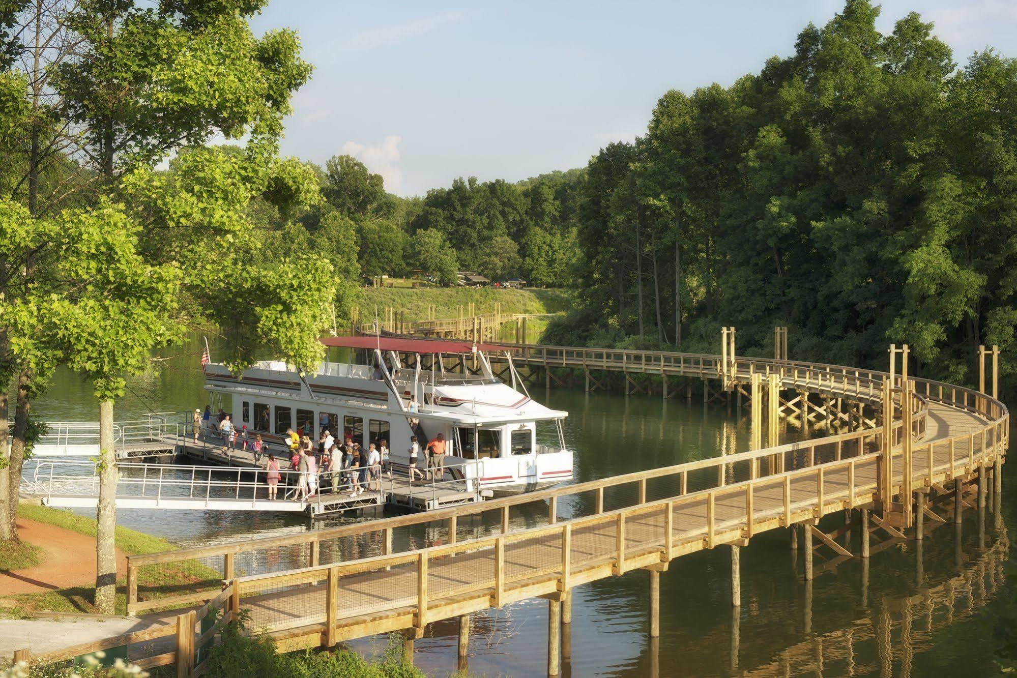 Stonewall Resort Roanoke Екстер'єр фото